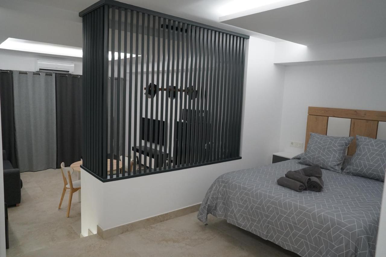 אסטפונה Apartamento Turistico Hermanos Infantes מראה חיצוני תמונה