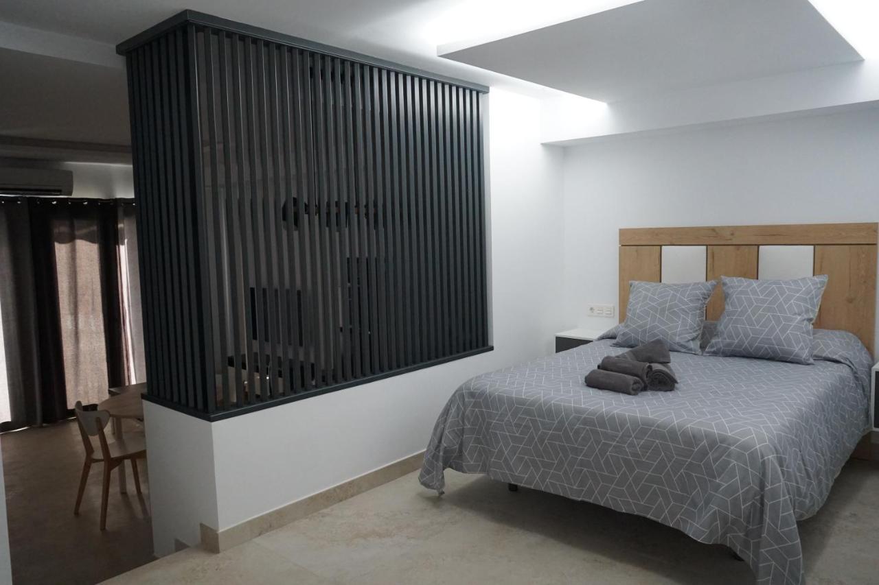 אסטפונה Apartamento Turistico Hermanos Infantes מראה חיצוני תמונה