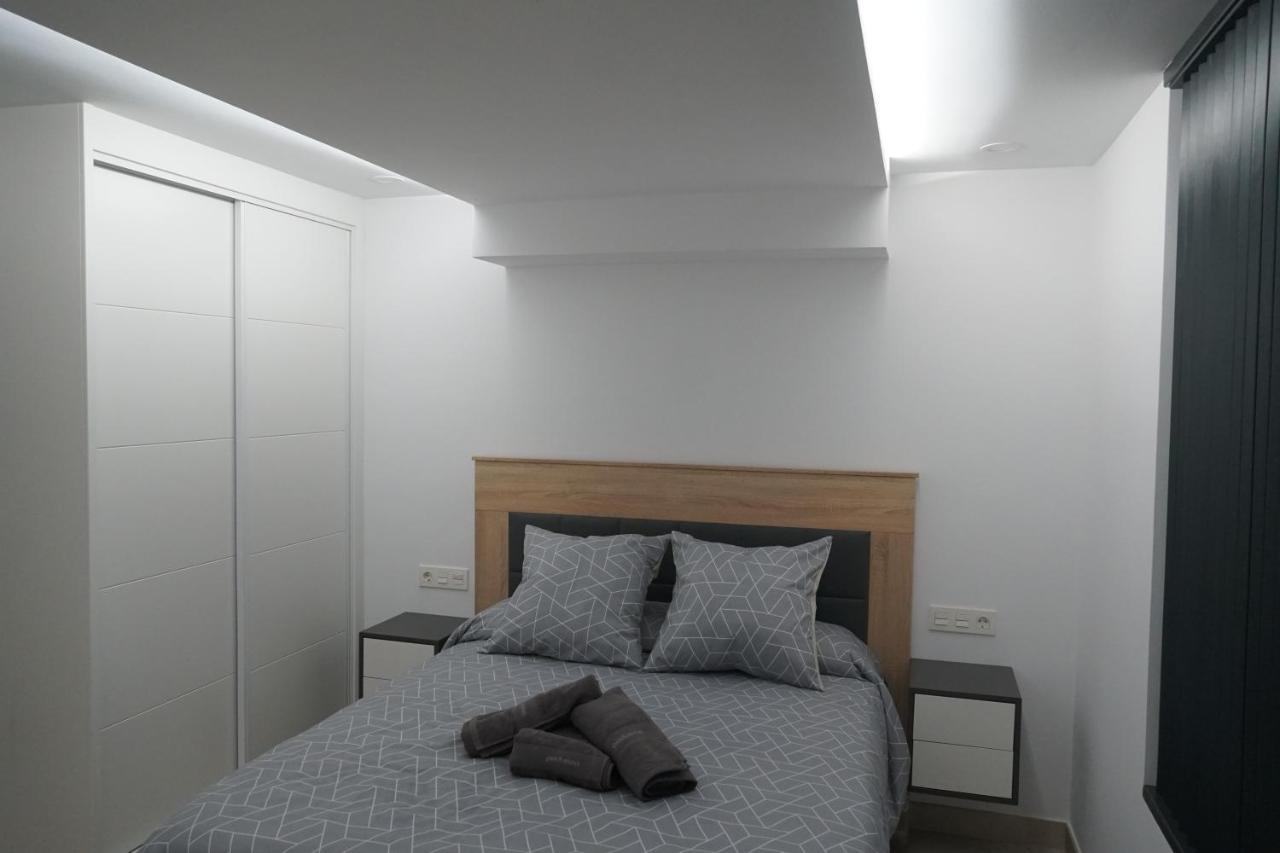 אסטפונה Apartamento Turistico Hermanos Infantes מראה חיצוני תמונה