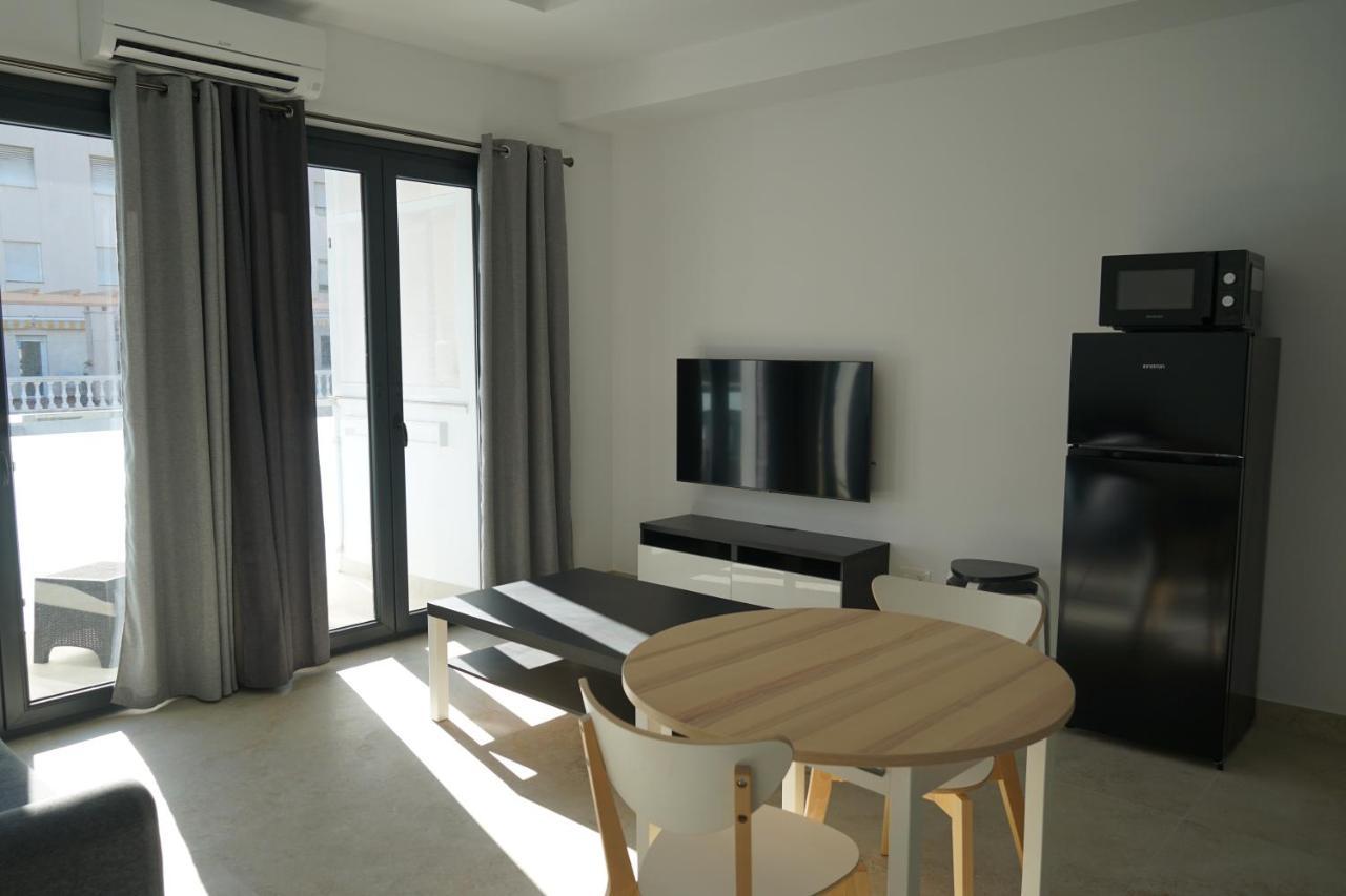 אסטפונה Apartamento Turistico Hermanos Infantes מראה חיצוני תמונה